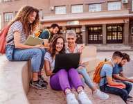 <p>Un apprentissage optimisé par l'IA</p>