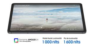 Légère comme la plume, prête à soulever des montagnes