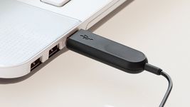 CONNEXION USB-A