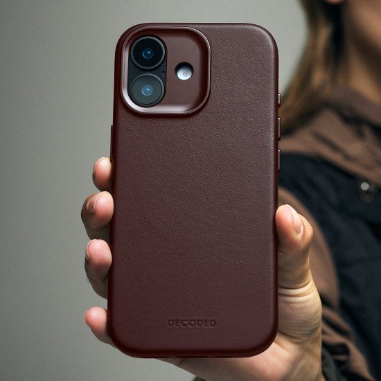 Decoded D26IPO17BC1CN coque de protection pour téléphones portables 16 cm (6.3") Housse Marron, Chocolat