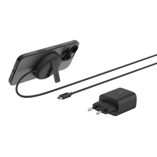 Belkin WIA011KQBK chargeur d'appareils mobiles Casque, Smartphone Noir USB Recharge sans fil Charge rapide Intérieure Belkin WIA011KQBK chargeur d'appareils mobiles Casque, Smartphone Noir USB Recharge sans fil Charge rapide Intérieure