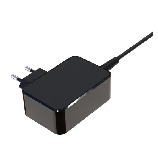 LC-Power LC-NB-GAN-65-C chargeur d'appareils mobiles Ordinateur portable Noir Secteur Intérieure LC-Power LC-NB-GAN-65-C chargeur d'appareils mobiles Ordinateur portable Noir Secteur Intérieure