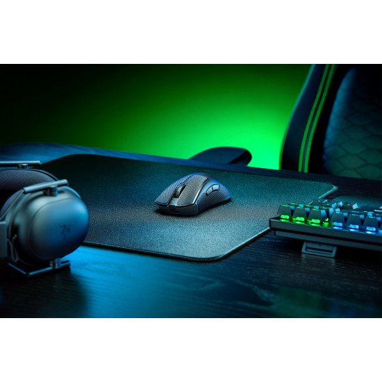 Razer DeathAdder V3 Pro souris Droitier RF Wireless + USB Type-C Optique 30000 DPI