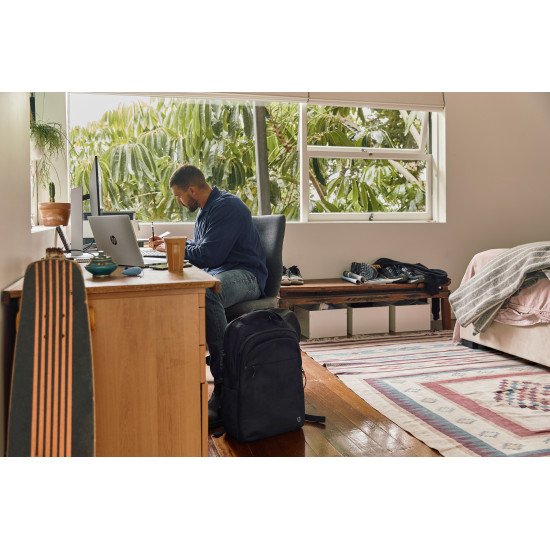 HP Pro mt440 G3 Intel® Celeron® 7305 Client léger mobile 35,6 cm (14") Full HD 8 Go DDR4-SDRAM 256 Go SSD Wi-Fi 6E (802.11ax) Windows 10 IoT Enterprise Argent