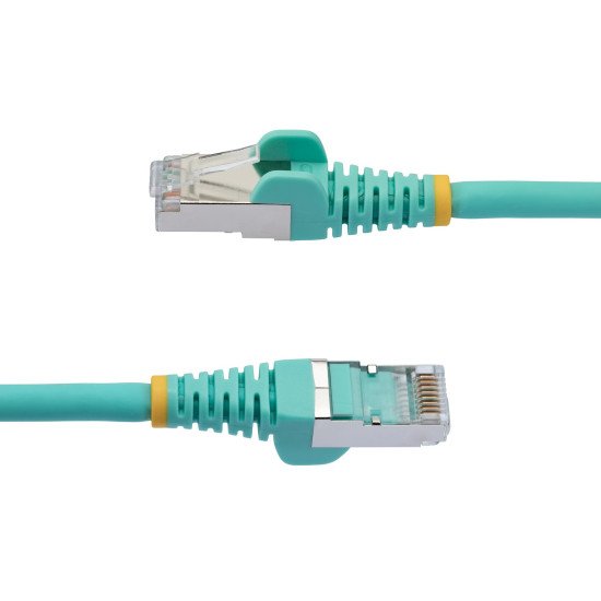 StarTech.com Câble Ethernet CAT6a 50cm - Low Smoke Zero Halogen (LSZH) - 10 Gigabit 500MHz 100W PoE RJ45 S/FTP Cordon de Raccordement Réseau Snagless Turquoise avec Décharge de Tension