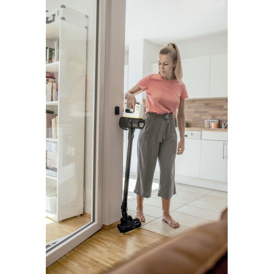 Kärcher VC 4 Aspirateur-balai 2 en 1 Batterie Sec mousse Sans sac 0,65 L Noir, Blanc 2,5 Ah Kärcher VC 4 Aspirateur-balai 2 en 1 Batterie Sec mousse Sans sac 0,65 L Noir, Blanc 2,5 Ah