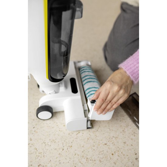 Kärcher FCV 4 Dry Pet & Home Aspirateur balai 3-en-1 Batterie Sec&humide Sans sac Noir