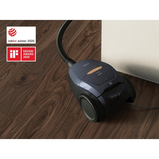 AEG VX82-1-5DB 3,5 L Aspirateur réservoir cylindrique Sec 600 W Sac à poussière
