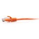 C2G Câble de raccordement Ethernet fin Cat6a non blindé (UTP) avec protection anti-accrochage de 0,3 m - Orange