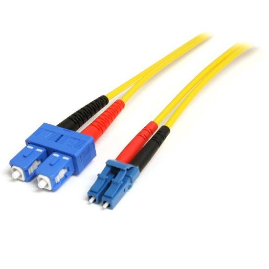 StarTech.com Câble Réseau Fibre Optique LC vers SC Mâle / Mâle - Duplex Monomode 9/125 LSZH - Jaune 4 m