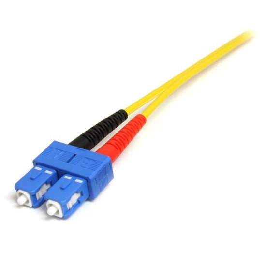 StarTech.com Câble Réseau Fibre Optique LC vers SC Mâle / Mâle - Duplex Monomode 9/125 LSZH - Jaune 4 m