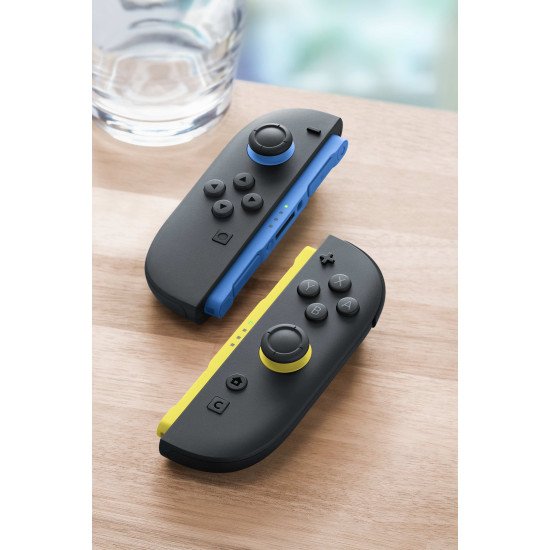 Nintendo Paire de manettes Joy-Con 2 gauche bleu & droite jaune clair Switch 2