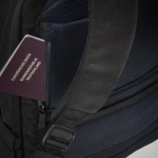 Rivacase 8460 43,2 cm (17") Étui sac à dos Noir Rivacase 8460 43,2 cm (17") Étui sac à dos Noir