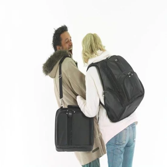 Kensington Contour Backpack Laptop Case - 17" Kensington Contour Backpack Laptop Case - 17"