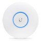 Ubiquiti Networks UAP-AC-LR point d'accès réseaux locaux sans fil 1000 Mbit/s Blanc