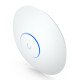 Ubiquiti U7 Long-Range 7300 Mbit/s Blanc Connexion Ethernet POE