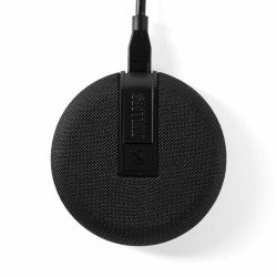 Owl Labs Expansion Mic pour Meeting Owl 3 : étendez la portée audio de plus de 2,4 m dans les grands espaces. Owl Labs Expansion Mic pour Meeting Owl 3 : étendez la portée audio de plus de 2,4 m dans les grands espaces.