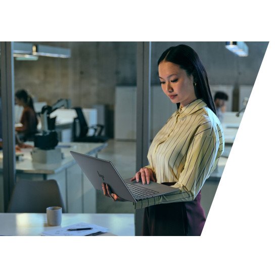HP ZBook 8 G2i 16 Intel Core Ultra 7 356H Station de travail mobile 40,6 cm (16") WUXGA 32 Go DDR5-SDRAM 512 Go SSD NVIDIA RTX PRO 500 Blackwell Wi-Fi 7 (802.11be) Windows 11 Pro Argent AZERTY