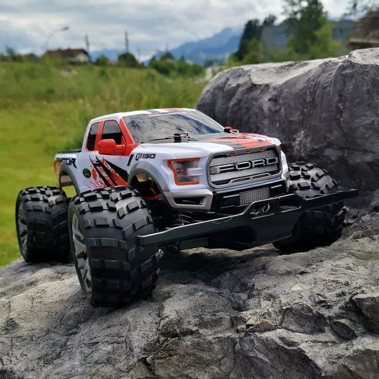 Carrera 2,4GHz Ford F-150 Raptor -PX-