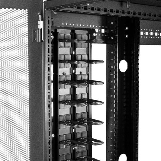 StarTech.com Panneau de gestion de câbles 0U de 1,8 m pour rack - Guide-câbles avec anneaux