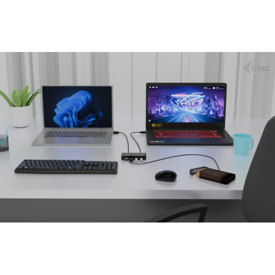i-tec Universal KVM HUB 2x USB-C + 2x USB-A 3.0 i-tec Universal KVM HUB 2x USB-C + 2x USB-A 3.0