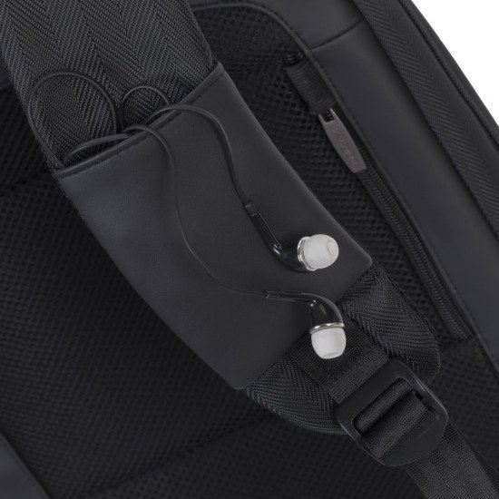 Rivacase 8125 sacoche d'ordinateurs portables 35,6 cm (14") Étui sac à dos Noir