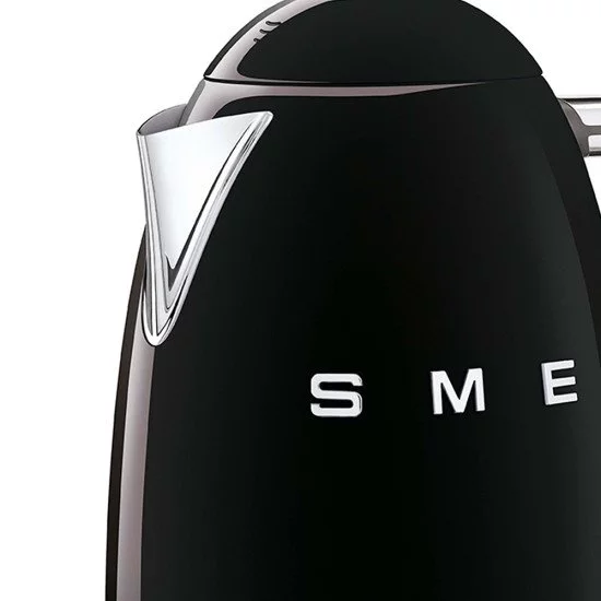 Smeg KLF03BLEU bouilloire 1,7 L 2400 W Noir Smeg KLF03BLEU bouilloire 1,7 L 2400 W Noir
