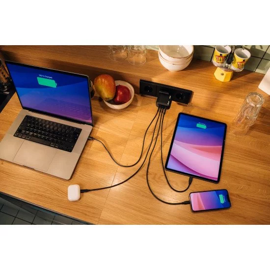 Verbatim Mini GaN Charger 100W Universel Noir Secteur Charge rapide Intérieure Verbatim Mini GaN Charger 100W Universel Noir Secteur Charge rapide Intérieure