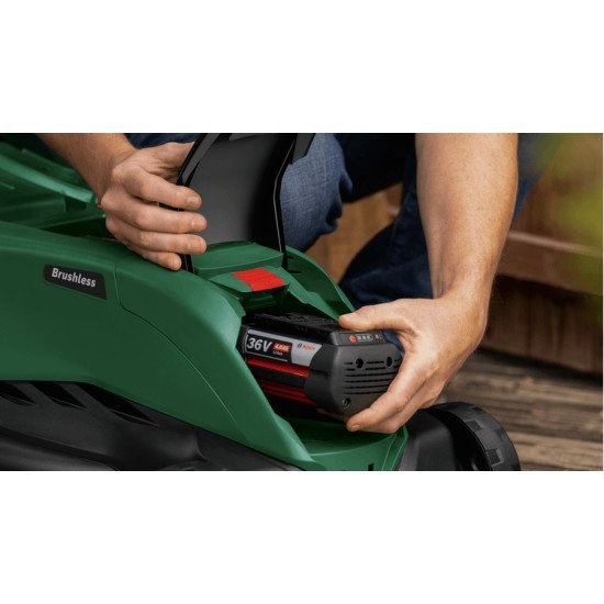 Bosch AdvancedRotak Marcher derrière un tracteur tondeuse Batterie Vert