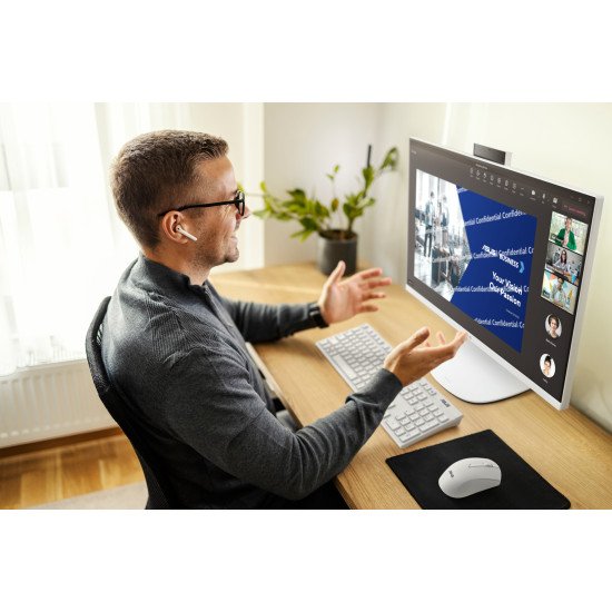 ASUS V600 AiO VM670KA-BPE070W AMD Ryzen AI 5 330 68,6 cm (27") 1920 x 1080 pixels PC All-in-One 16 Go DDR5-SDRAM 512 Go SSD Windows 11 Home Wi-Fi 6 (802.11ax) Noir