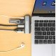 Manhattan Dock/hub de voyage USB-C, 4 ports : HDMI, USB-A, USB-C et audio 3,5 mm, avec Power Delivery (PD) 100 W - nécessite un chargeur USB-C externe (non inclus). Alimenté par USB (aucune alimentation externe requise) lorsque le PD n'est pas utilisé