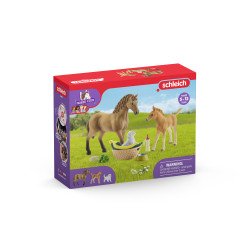 schleich HORSE CLUB Les soins pour bébé animaux d' Sarah schleich HORSE CLUB Les soins pour bébé animaux d' Sarah