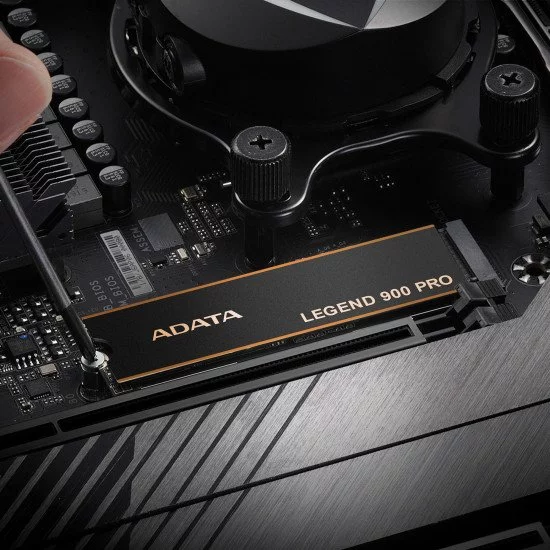 ADATA LEGEND 900 PRO 2 To M.2 PCI Express 4.0 NVMe 3D NAND