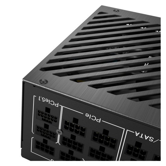 LC-Power Netzteil ATX 3.1 850W/135mm 80+ Platinum Retail, Full Modular unité d'alimentation d'énergie 20+4 pin ATX Noir