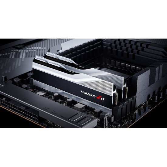 G.Skill Trident Z F5-6000J3636F16GX2-TZ5S module de mémoire 32 Go 2 x 16 Go DDR5 288-pin DIMM