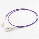 C2G 2 M CORDON DE RACCORDEMENT FIBRE OPTIQUE LC/SC OM4 LSZH - VIOLET C2G 2 M CORDON DE RACCORDEMENT FIBRE OPTIQUE LC/SC OM4 LSZH - VIOLET