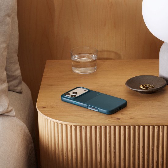 Apple MGJ94LL/A coque de protection pour téléphones portables 17,5 cm (6.9") Housse Bleu