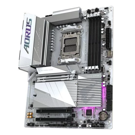 Gigabyte B650E AORUS ELITE X AX ICE carte mère AMD B650 Emplacement AM5 ATX Gigabyte B650E AORUS ELITE X AX ICE carte mère AMD B650 Emplacement AM5 ATX