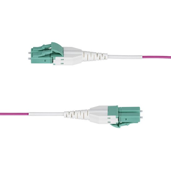 StarTech.com Câble Fibre Optique Multimode OM4 LC vers LC (UPC) de 5m, Erika Violet, 50/125 µm, 40G/100G, LOMMF/VCSEL, Cordon de Raccordement Fibre Optique Uniboot, Certifié OFNR Riser StarTech.com Câble Fibre Optique Multimode OM4 LC vers LC (UPC) de 5m, Erika Violet, 50/125 µm, 40G/100G, LOMMF/VCSEL, Cordon de Raccordement Fibre Optique Uniboot, Certifié OFNR Riser