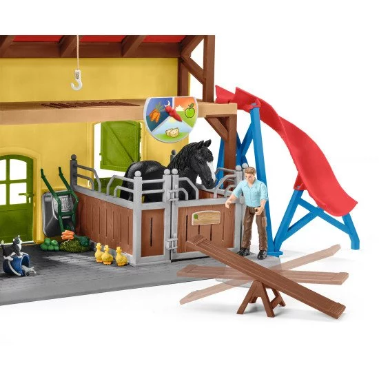 SCHLEICH Ecurie avec chevaux - TECIN HOLDING