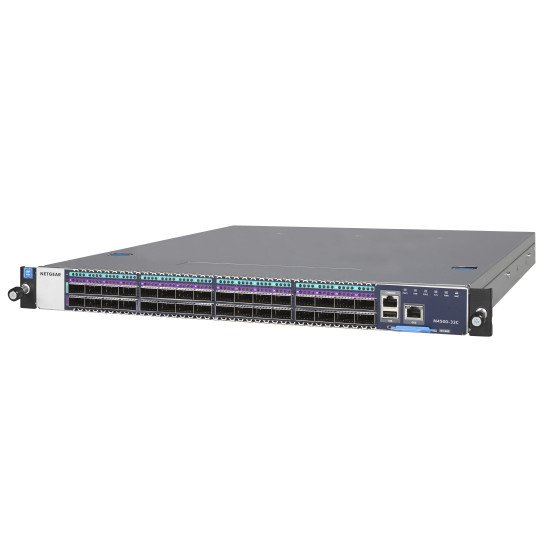 Netgear M4500-32C Géré L2/L3/L4 10G Ethernet (100/1000/10000) 1U Noir