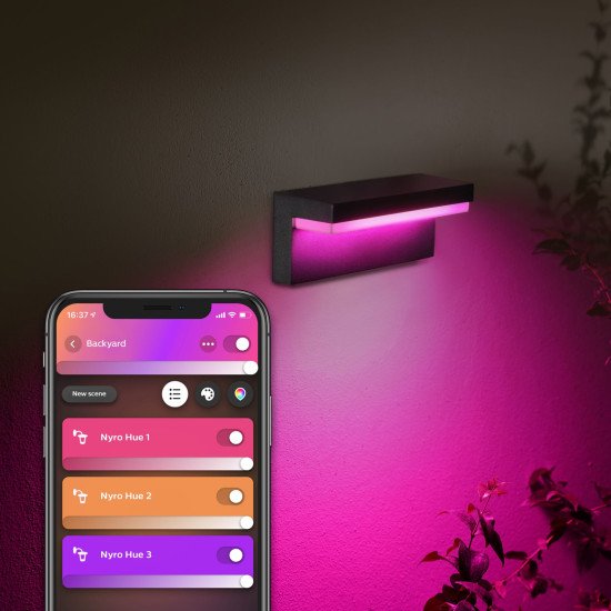Philips Hue White and Color ambiance Applique murale extérieure Nyro Philips Hue White and Color ambiance Applique murale extérieure Nyro