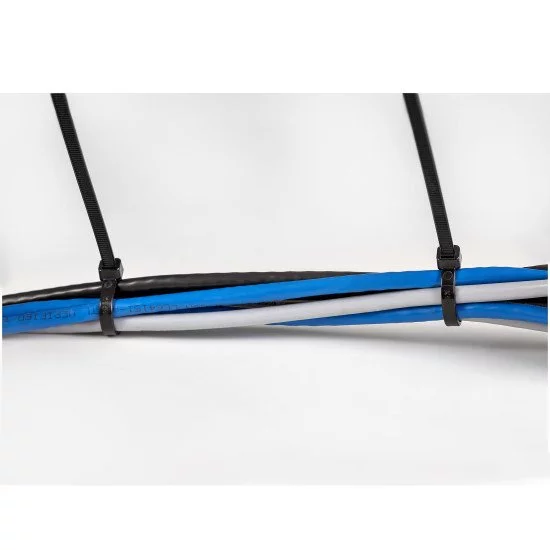 StarTech.com Colliers de Serrage 25 cm Noirs - Largeur 4 mm - Diam. faisceau 68 mm - Résistance traction 22 kg - Fermeture glissière autobloquante nylon avec pointe incurvée - 94V-2/UL - 100 pcs StarTech.com Colliers de Serrage 25 cm Noirs - Largeur 4 mm - Diam. faisceau 68 mm - Résistance traction 22 kg - Fermeture glissière autobloquante nylon avec pointe incurvée - 94V-2/UL - 100 pcs