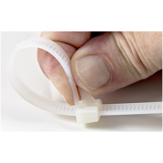 StarTech.com Colliers de Serrage Réutilisables 25 cm Blancs - Largeur 7 mm - Diam. faisceau 65 mm - Résistance traction 22 kg - Colson nylon détachable - Intérieur/extérieur - Homologués 94V-2/UL - 100 pcs
