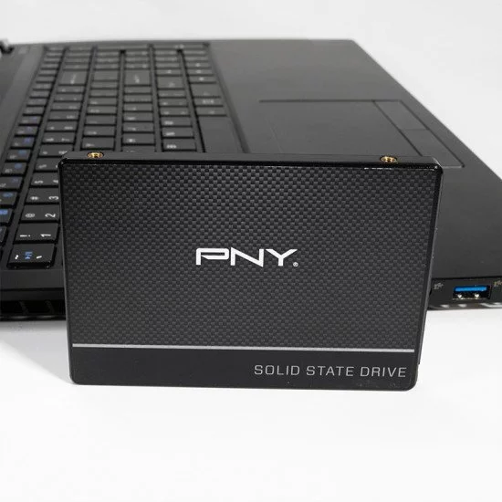 PNY CS900 2.5" 2000 Go Série ATA III PNY CS900 2.5" 2000 Go Série ATA III