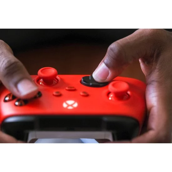 Microsoft Pulse Red Rouge Bluetooth/USB Manette de jeu Analogique/Numérique Xbox, Xbox One, Xbox Series S, Xbox Series X Microsoft Pulse Red Rouge Bluetooth/USB Manette de jeu Analogique/Numérique Xbox, Xbox One, Xbox Series S, Xbox Series X