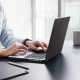 Spigen MacBook Pro 16IN M5 (2026)/M4 (2024)/M3 (2023)/M2 (2023)/M1 (2021) Airskin Frost Black 40,6 cm (16") Coque Noir