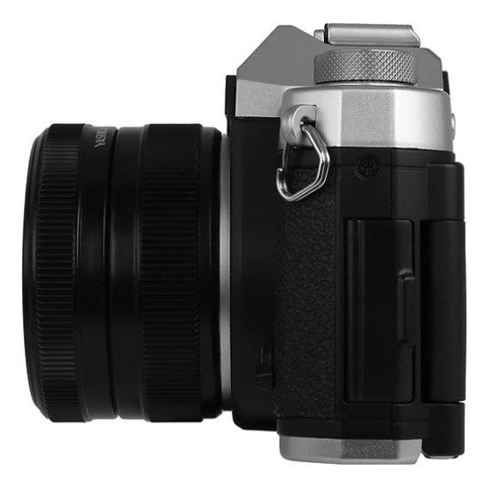 Yashica FX-D 100 Appareil-photo compact 13 MP Noir