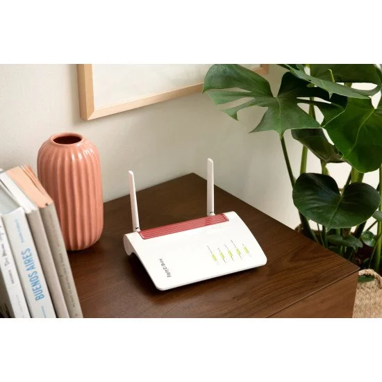 AVM FRITZ!Box 6850 5G routeur sans fil Gigabit Ethernet Bi-bande (2,4 GHz / 5 GHz) 3G 4G Blanc AVM FRITZ!Box 6850 5G routeur sans fil Gigabit Ethernet Bi-bande (2,4 GHz / 5 GHz) 3G 4G Blanc