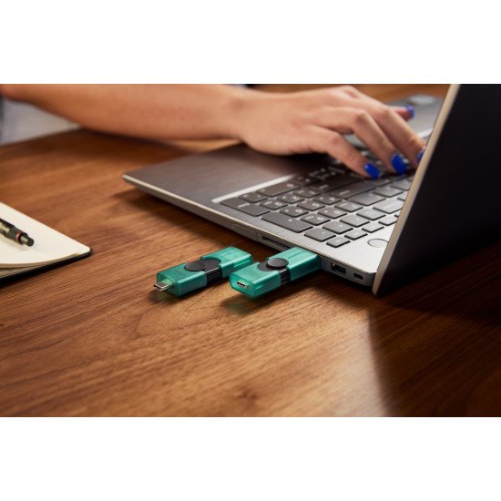Kingston Technology DataTraveler 128 Go USB-A + USB-C 3.2 Gen 1 DuoG2 Kingston Technology DataTraveler 128 Go USB-A + USB-C 3.2 Gen 1 DuoG2